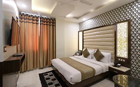 Hotel Mannat International By Mannat